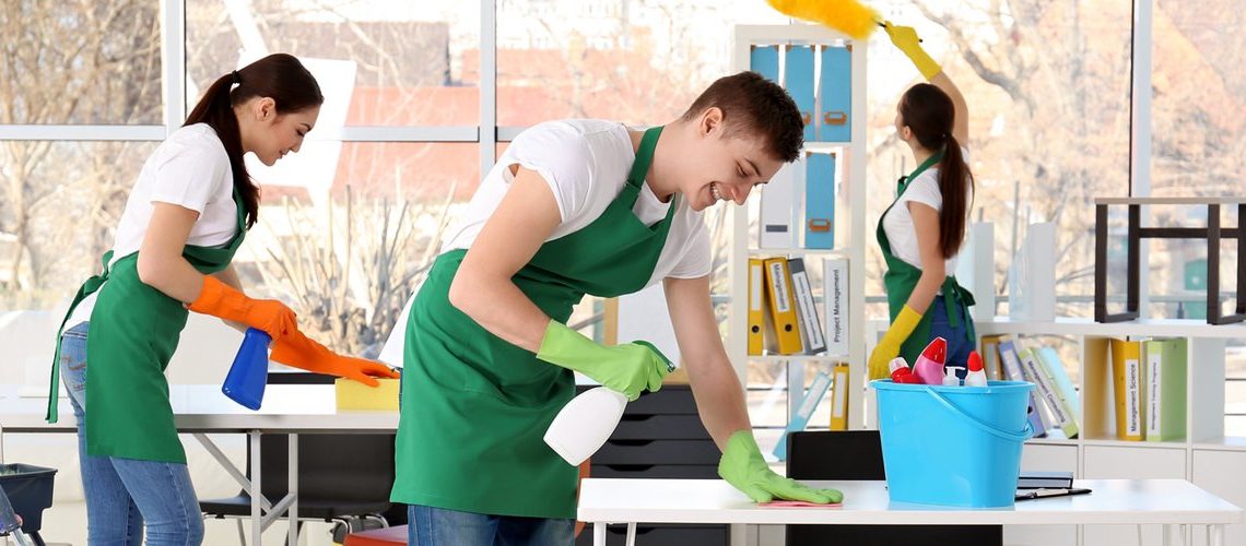 6 Benefits of hiring Office Cleaners for your work surrounding!